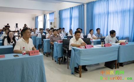 杜新磊:深化校企合作落实研究生社会实践基地