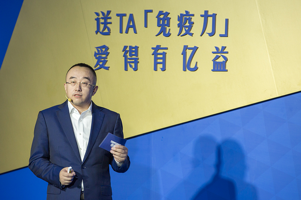 闫总1.jpg